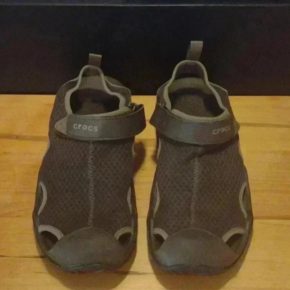Men's Swift Water mesh Crocs brown size 10 - Picture 1 of 7